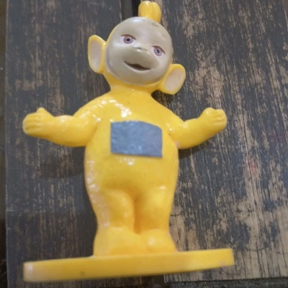 Teletubbies Action Figure Set - Red, Yellow, Purple - Picture 7 of 8